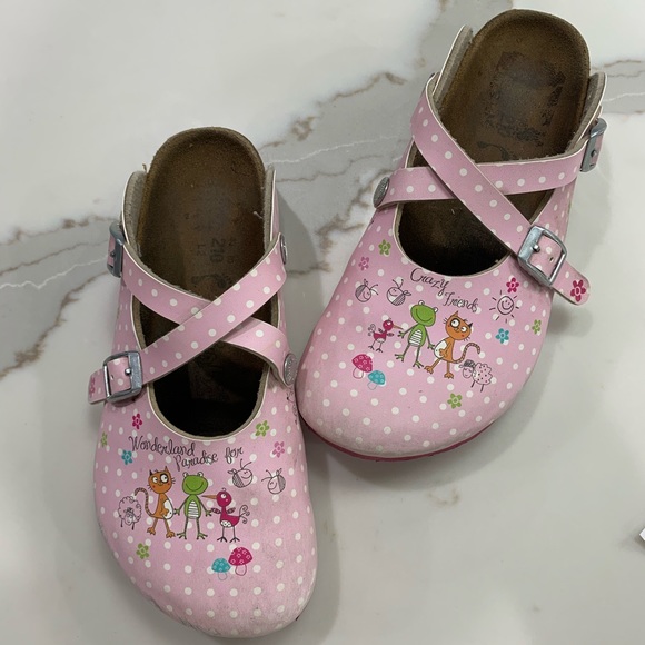 pink birkenstock clogs